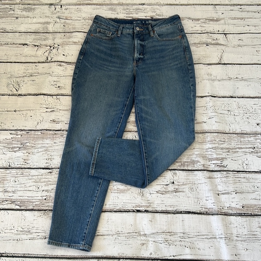 Old Navy O.G. Straight High-Rise Medium Wash Jeans